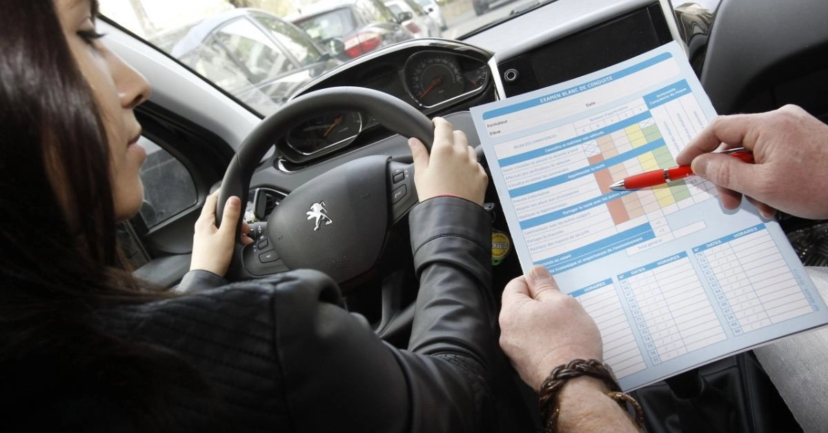 faute eliminatoire mais permis obtenu